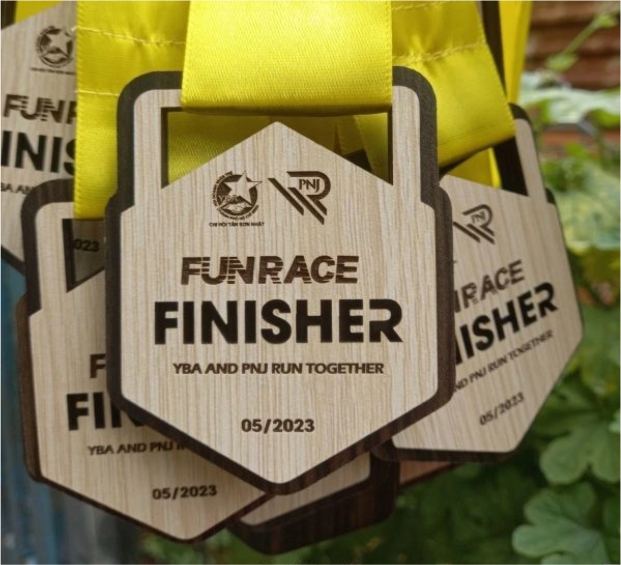 huy chương gỗ 2 - funrace
