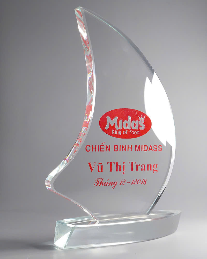 Biểu Trưng Pha Lê Chiến Binh Midass