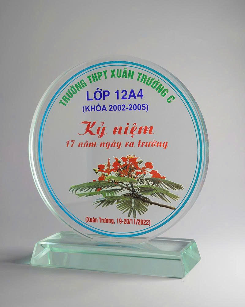Biểu Trưng Pha Lê Kỉ Niệm Ngày Ra Trường
