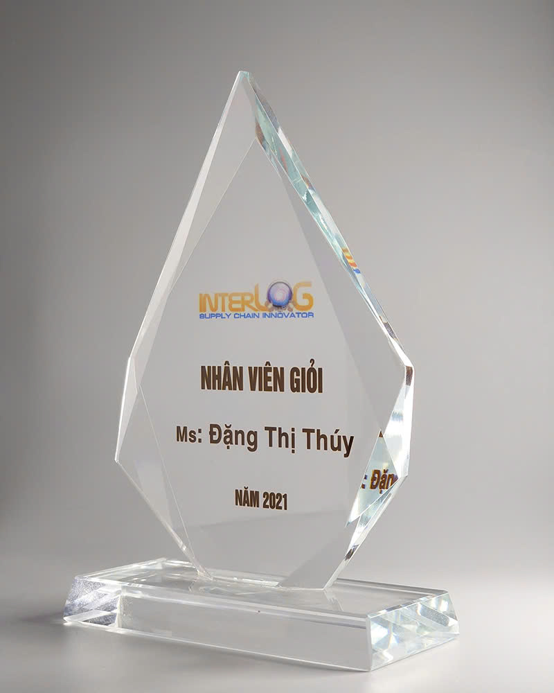 Biểu Trưng Pha Lê Vinh Danh Nhân Viên Giỏi